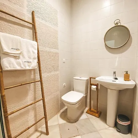 Apodaca Inn Cadiz