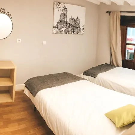 Apodaca Zajazd 3*
