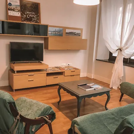 Apodaca 3*